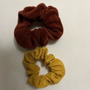 Fall coloured scrunchies